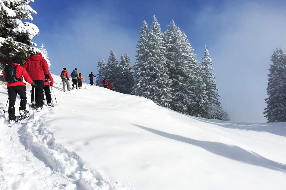 Schneeschuhtour Allgaeu Huettenuebernachtung